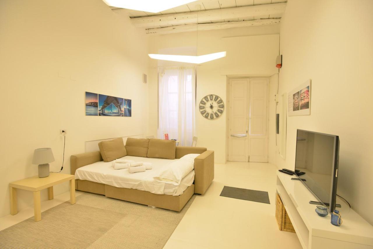 Izzhome Loft 84 Κάλιαρι Εξωτερικό φωτογραφία